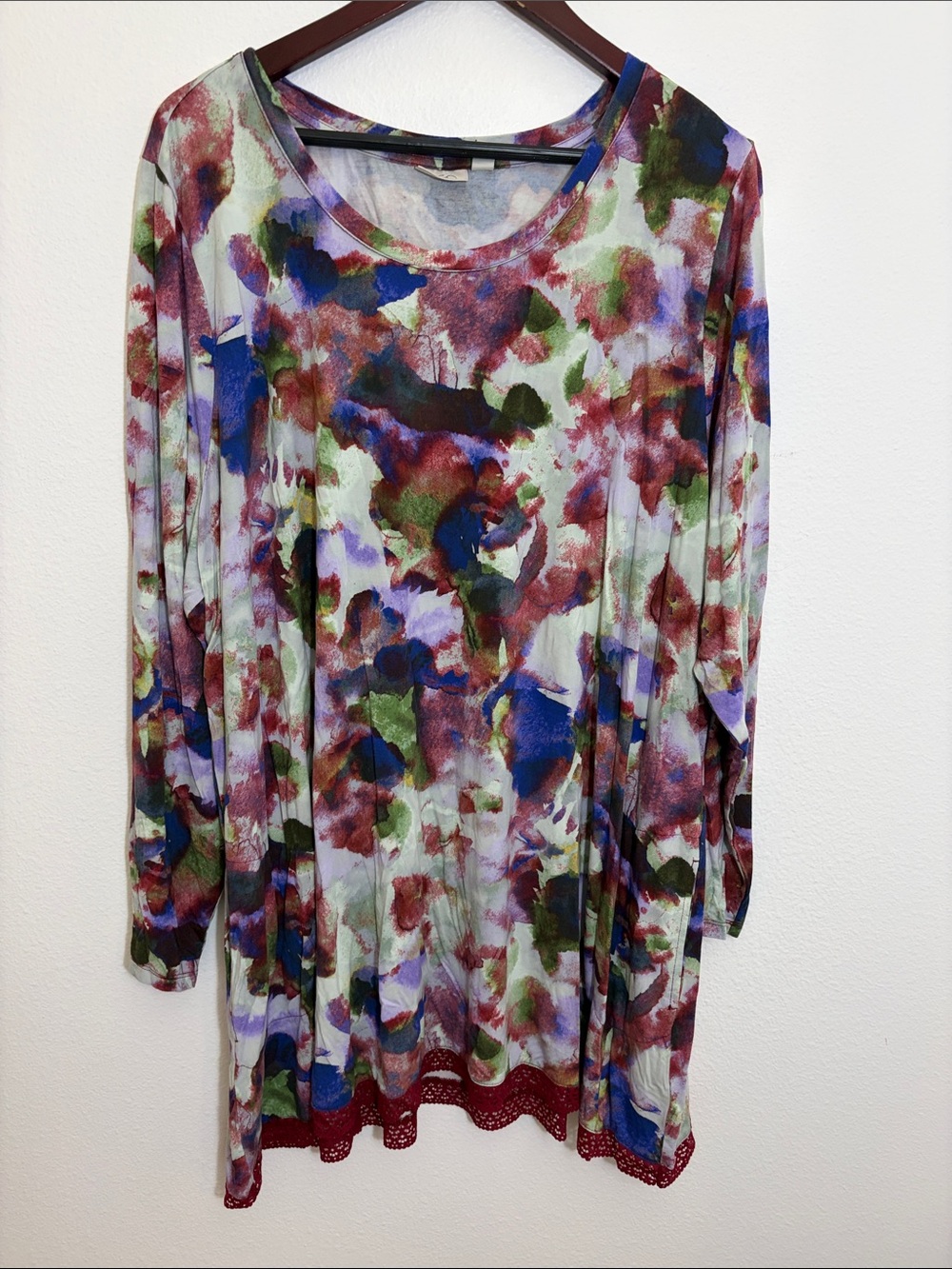 Logo by Lori Goldstein Long Sleeve Multicolor Abstract Print Lace Top